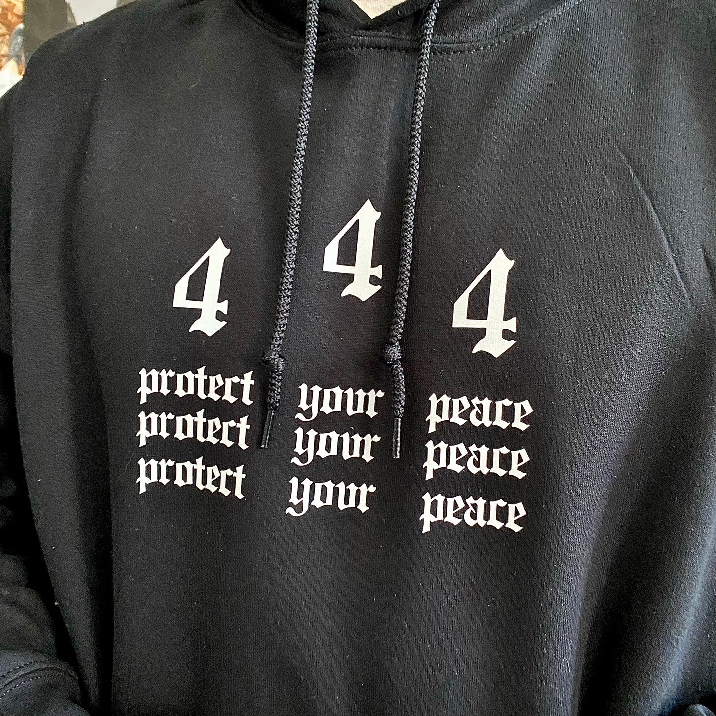 4 4 4